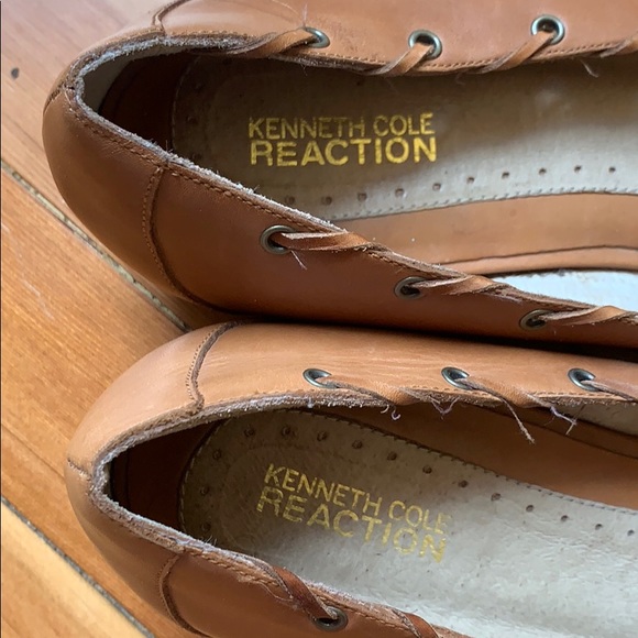 Kenneth Cole Reaction Riveted Ballet Flats - Picture 4 of 8